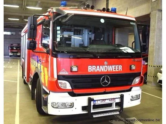 Brandweerwagen/vrachtwagen mercedes atego, diesel, 6374cm, 210kw, 1e inschr 22/8/08, wdb9760641l275919, 81 236km, co²-uitstoot ng, euro4, kenteken i+ii, gelijkvormigheidsattest, keuring tot 28/2/24, 2sleutels - afbeelding 11 van  18