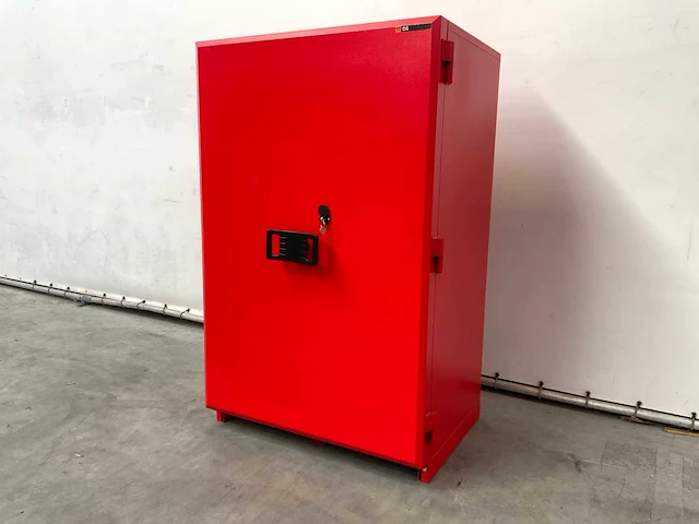 Brandwerende kluis datasafe lampertz s15 2007 - afbeelding 1 van  1