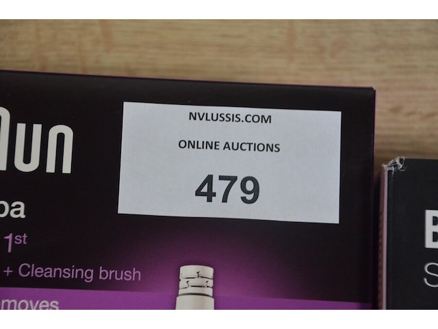 Braun face spa mini epilator + cleansing brush en braun silk epil 9 (b435) - afbeelding 2 van  6