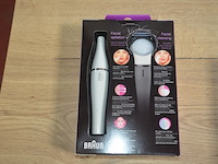 Braun face spa mini epilator + cleansing brush en braun silk epil 9 (b435) - afbeelding 4 van  6
