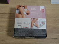 Braun face spa mini epilator + cleansing brush en braun silk epil 9 (b435) - afbeelding 6 van  6