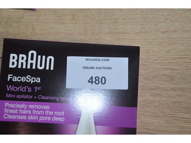 Braun face spa mini epilator + cleansing brush en braun silk epil 9 (b435) - afbeelding 2 van  6