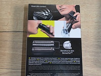 Braun hair clipper series 5 hc5330 en elektrisch scheerapparaat s3 shave and style 300bt (b435) - afbeelding 6 van  6