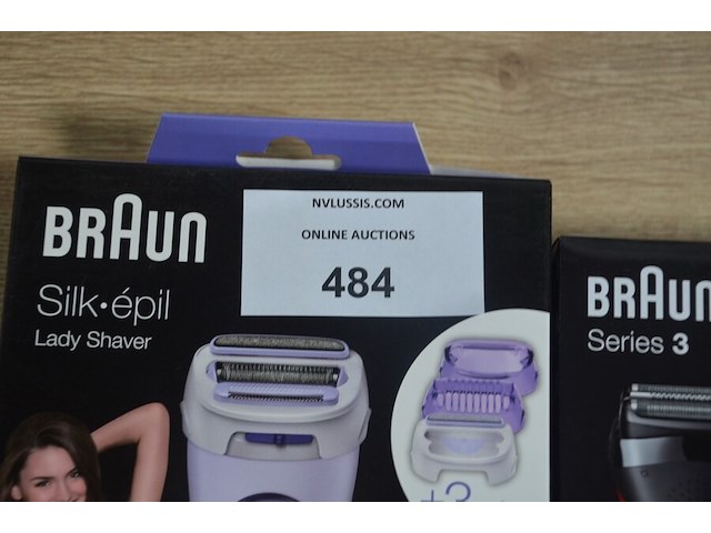 Braun lady shaver silk epil ls 5560 en elektrisch scheerapparaat braun series 3 300s (b435) - afbeelding 2 van  6