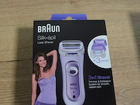 Braun lady shaver silk epil ls 5560 en elektrisch scheerapparaat braun series 3 300s (b435) - afbeelding 3 van  6