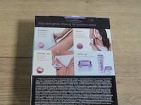 Braun lady shaver silk epil ls 5560 en elektrisch scheerapparaat braun series 3 300s (b435) - afbeelding 4 van  6