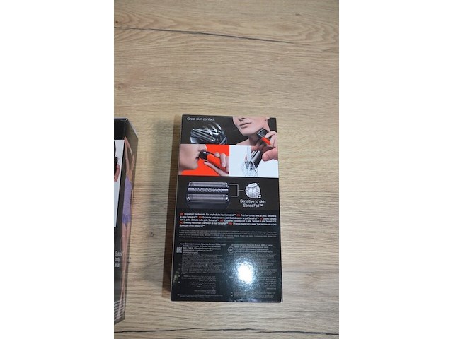 Braun lady shaver silk epil ls 5560 en elektrisch scheerapparaat braun series 3 300s (b435) - afbeelding 6 van  6