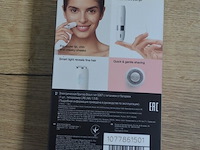 Braun mini hair remover hello face en braun mini precision trimmer hello brows (b435) - afbeelding 4 van  6