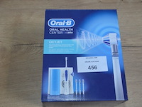 Braun oral b health center oxyjet cleaning system (b435) - afbeelding 1 van  4