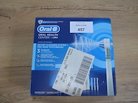 Braun oral b health center oxyjet cleaning system + elektrische tandenborstel pro 2000 (b435) - afbeelding 1 van  5