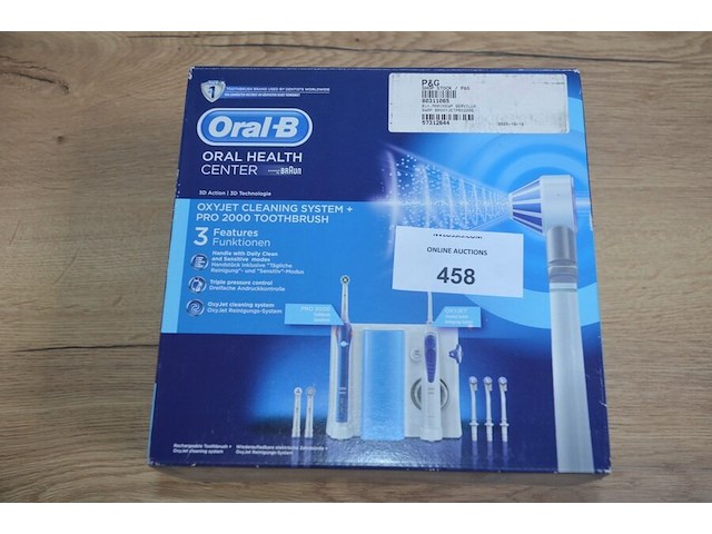 Braun oral b health center oxyjet cleaning system + elektrische tandenborstel pro 2000 (b435) - afbeelding 1 van  5