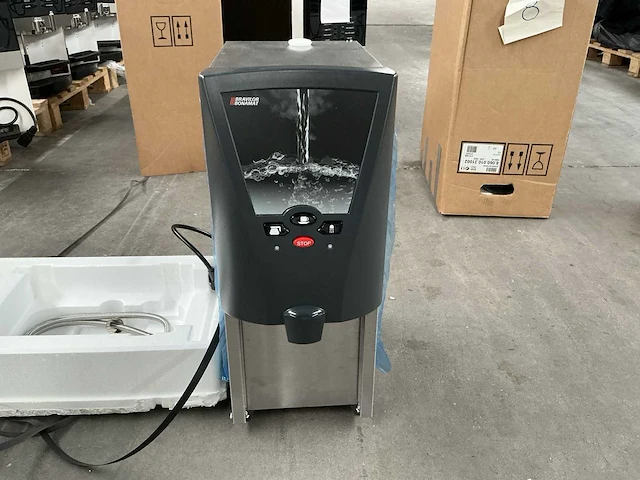 Bravilor hwa40 warmwater dispenser - afbeelding 2 van  8
