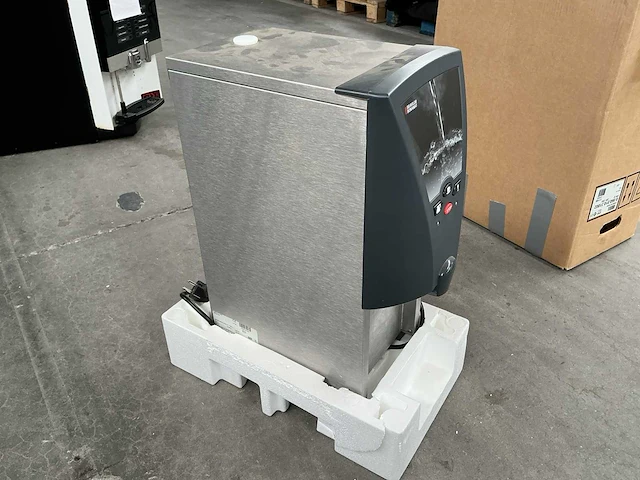 Bravilor hwa40 warmwater dispenser - afbeelding 2 van  8