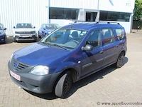 Break dacia logan,benzine,1390cm³,55kw, 1e inschr 29/10/08, uu1ksdaeh40495200, 302440km, co²-uitstoot ng, euro4, kenteken i+ii, gelijkvormigheidsattest, keuring tot 13/10/25, 1sleutel