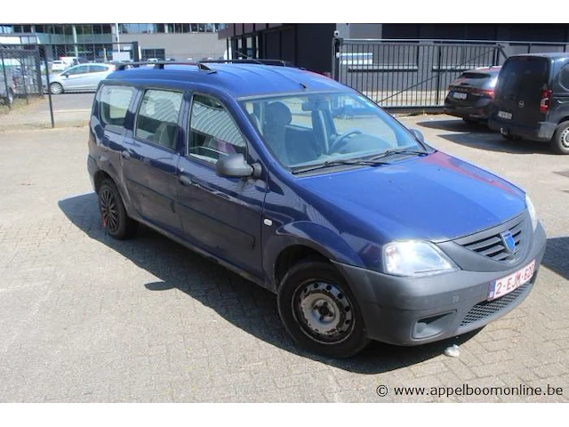 Break dacia logan,benzine,1390cm³,55kw, 1e inschr 29/10/08, uu1ksdaeh40495200, 302440km, co²-uitstoot ng, euro4, kenteken i+ii, gelijkvormigheidsattest, keuring tot 13/10/25, 1sleutel - afbeelding 8 van  14
