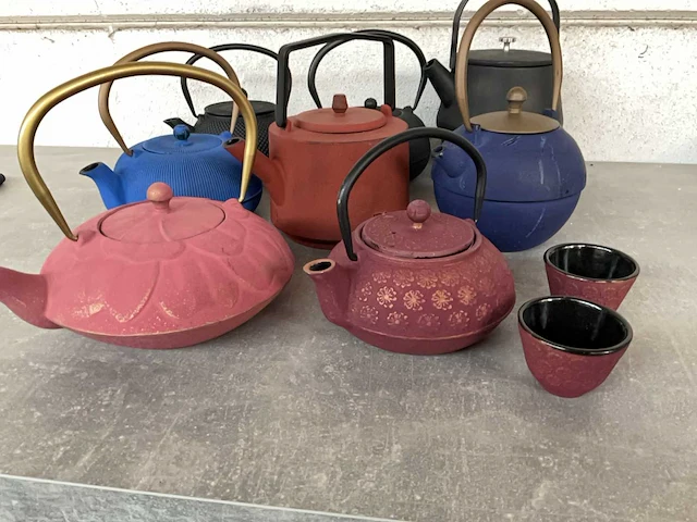 Bredemeijer diverse gietijzeren theepotten (8x) - afbeelding 3 van  10