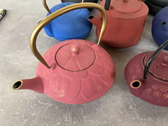 Bredemeijer diverse gietijzeren theepotten (8x) - afbeelding 8 van  10