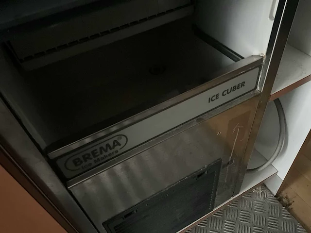 Brema icecuber ijsblokjesmachine - afbeelding 2 van  2