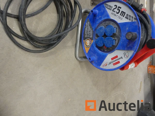 Brennenstuhl elektrische slanghaspel, persen, multi-stopcontacten,... - afbeelding 2 van  7