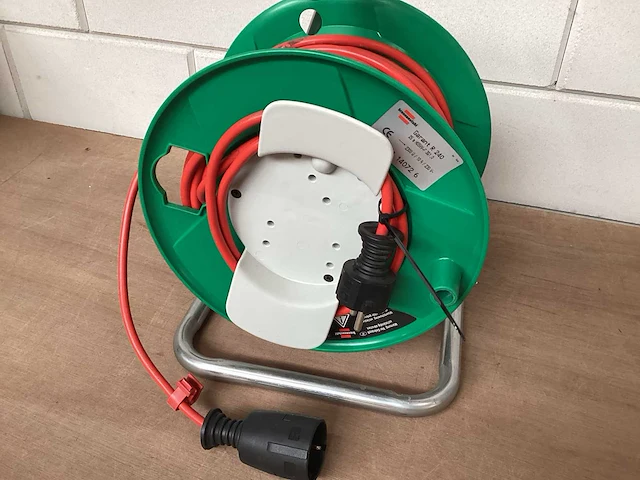 Brennenstuhl kabelhaspel, 25 mtr - afbeelding 1 van  3