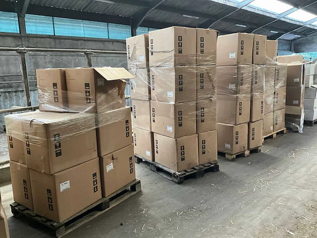 Brgs 145 proje - kunststof bakjes - afbeelding 1 van  18