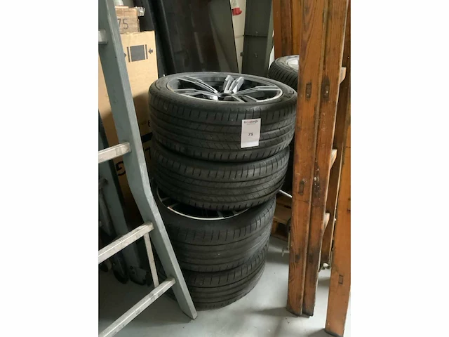 Bridgestone autobanden met velg (4x) - afbeelding 2 van  7