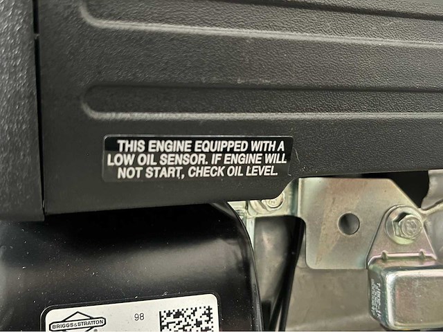 Briggs & stratton gemotoriseerde kruiwagen - afbeelding 10 van  18