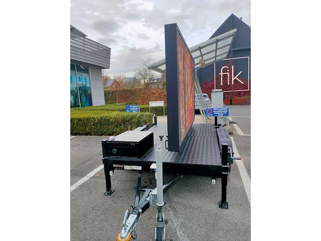 Brigtboard led scherm op trailer - 4,81 m² - afbeelding 3 van  20