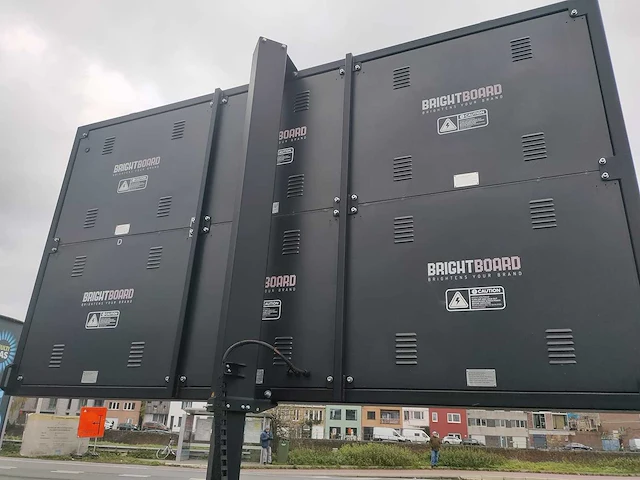 Brigtboard led scherm op trailer - 4,81 m² - afbeelding 4 van  20