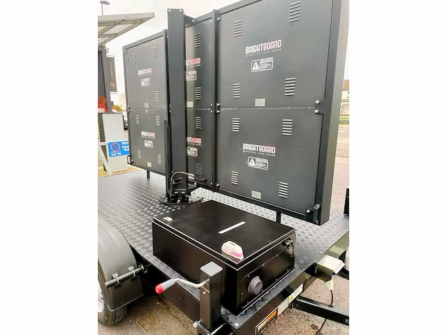 Brigtboard led scherm op trailer - 4,81 m² - afbeelding 5 van  20