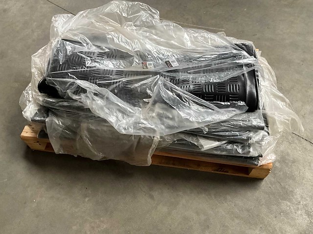 Brilliant kofferbakmat rubber 90 x 85 cm (10x) - afbeelding 4 van  4