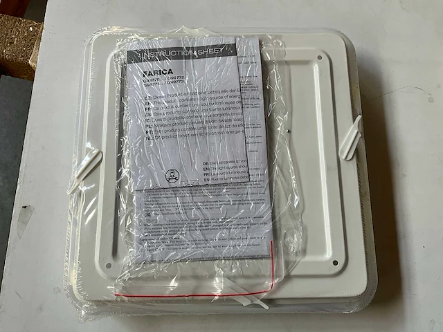 Brilliant palletdeal plafondlamp farica 28 cm 3000k - afbeelding 6 van  7
