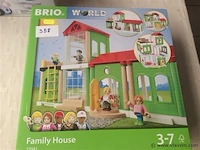 Brio familie huis - afbeelding 1 van  2