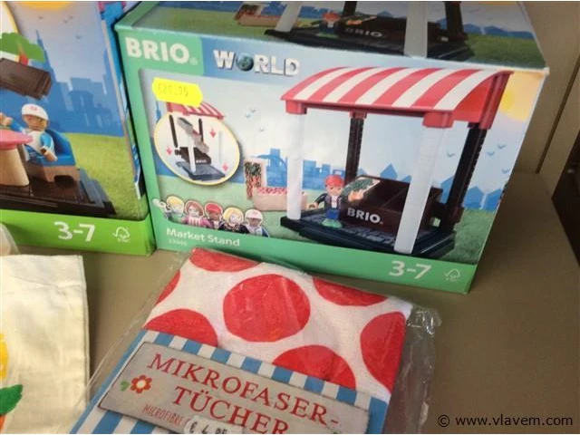 Brio ijsshop + marktstand + - afbeelding 3 van  3