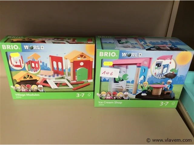 Brio ijsshop + stadmodule - afbeelding 1 van  3