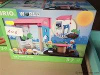 Brio ijsshop + stadmodule - afbeelding 3 van  3