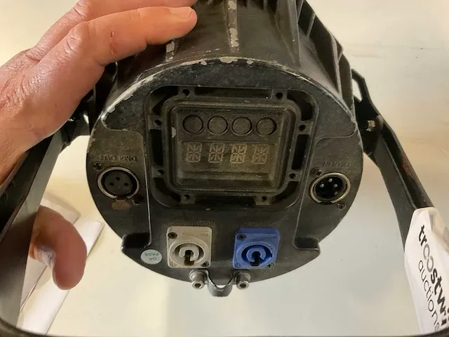 Briteq stage beamer rgb led-par - afbeelding 4 van  4