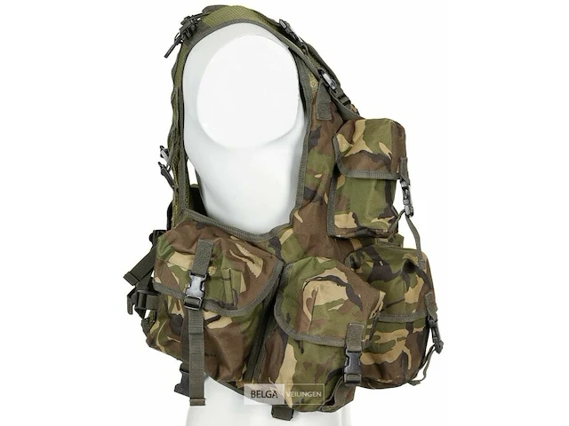 Britse leger combat vest met tassen dpm camo - afbeelding 2 van  4