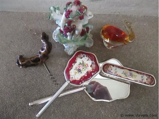 Brocant - afbeelding 2 van  2