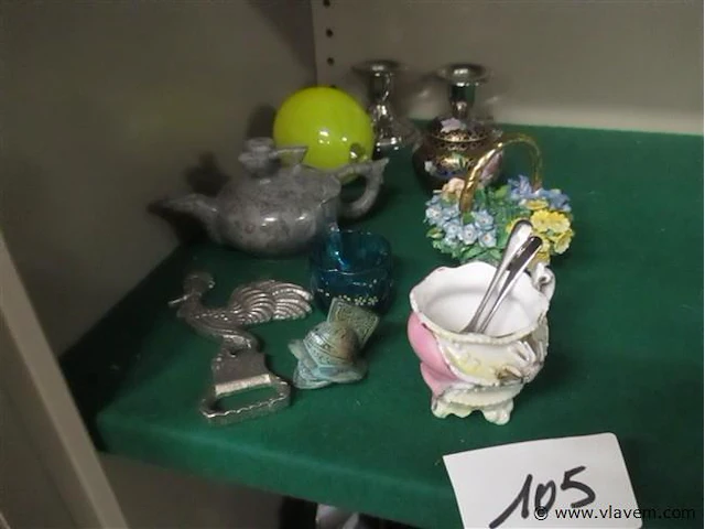 Brocant - afbeelding 1 van  3