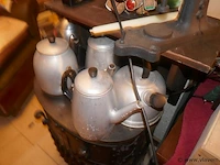 Brocante in kelder - afbeelding 10 van  10