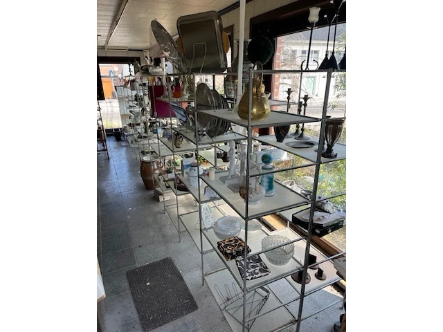 Brocante opruiming - afbeelding 3 van  11