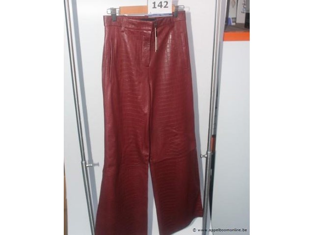 Broek maat 36 - afbeelding 1 van  3