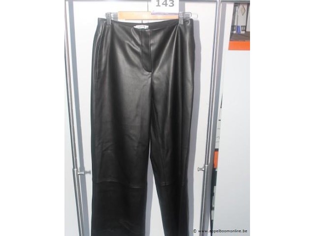 Broek olenich maat m - afbeelding 1 van  2