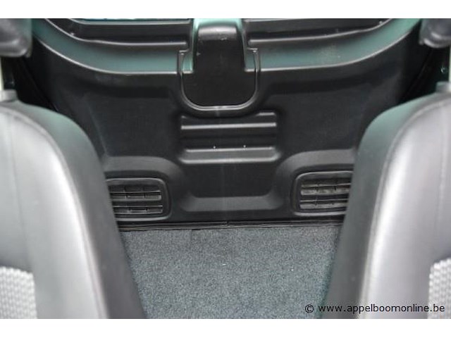 Bromfiets axiam, kymco, datum eerste insch 02/02/2023, lc2ca0200n1000930, 50cm³, 2,3kw, benzine, 23331km - afbeelding 2 van  10