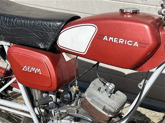 Bromfiets demm america - afbeelding 6 van  12