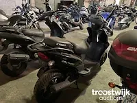 Bromfiets - afbeelding 3 van  7