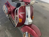 Brommer vespa - afbeelding 3 van  5