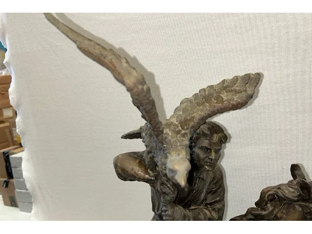 Bronzen beeld - afbeelding 4 van  11