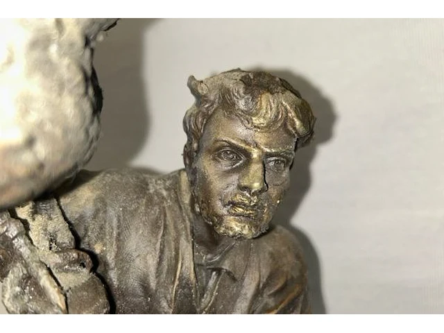 Bronzen beeld - afbeelding 5 van  11